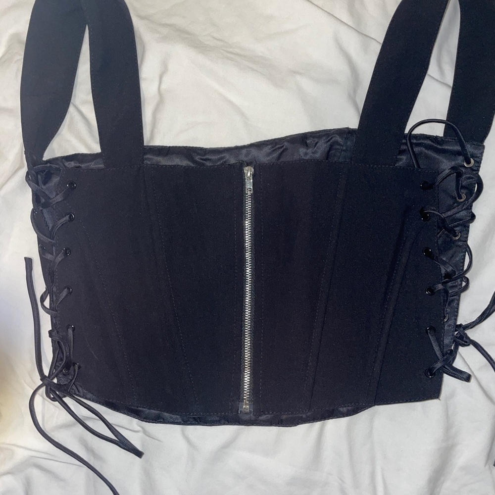 Crop top - Picture 2 of 2